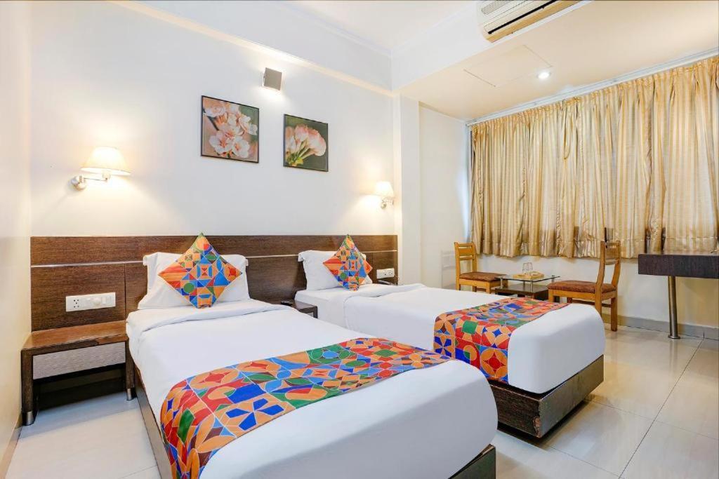 Gandharva Residency Swargate Hotel Pune Exterior foto
