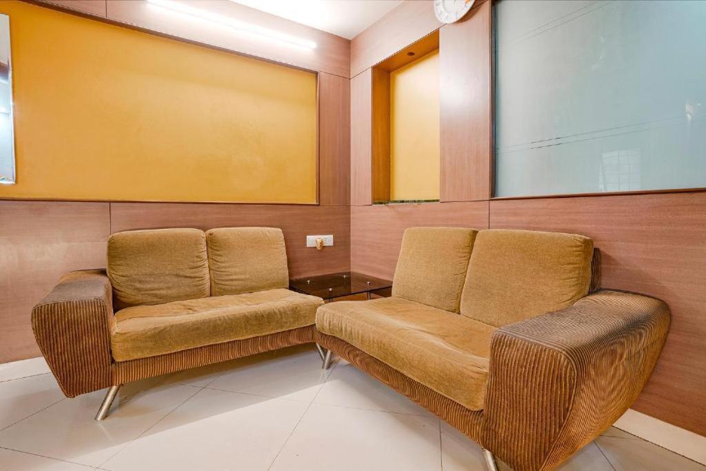 Gandharva Residency Swargate Hotel Pune Exterior foto