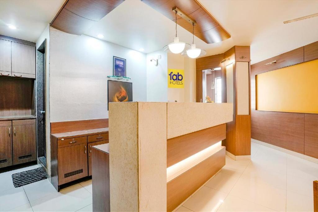 Gandharva Residency Swargate Hotel Pune Exterior foto